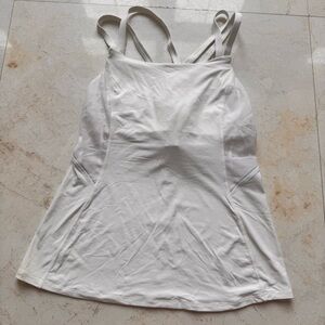 Lululemon White Athletic Tank Top size 6